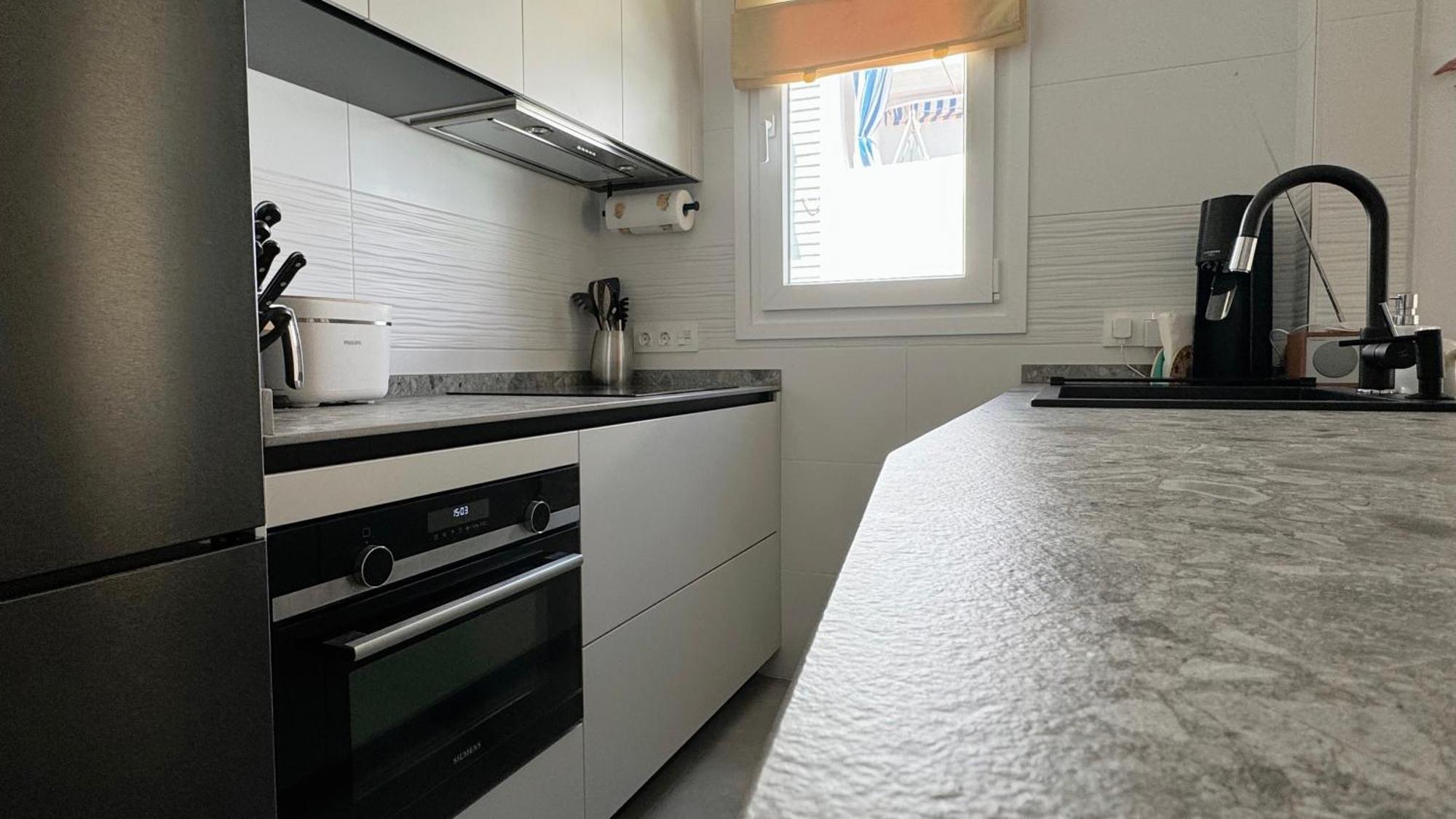 Apartamento Con Parking En Torre Almenara 蓬塔翁布里亚 外观 照片